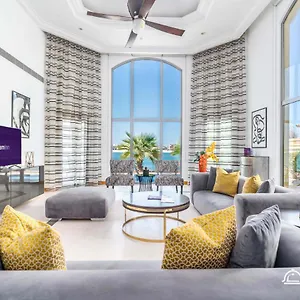 Dream - Signature Palm Jumeirah Dubai