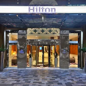 Hilton The Walk Dubaj