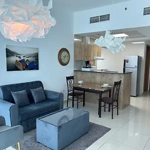 Apartment Golden Vacation Homes Continental Tower Marina, Dubai