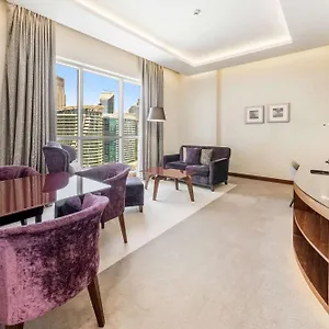 5* Otel Radisson Blu Hotel, Waterfront